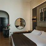 Casa 300mila 게스트하우스 4*
