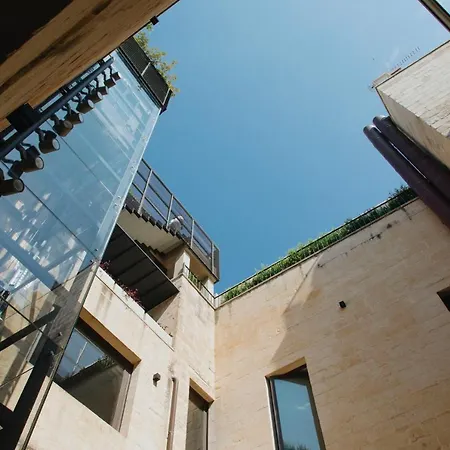 Casa 300mila 4* Lecce