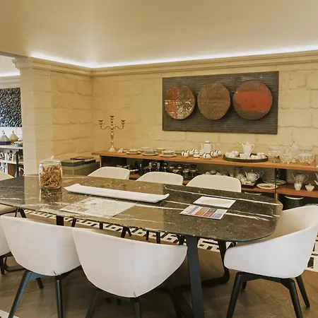 Casa 300mila Pensión Lecce