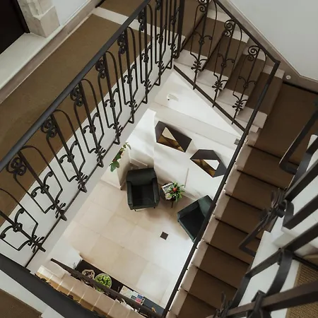 Casa 300mila 4* Lecce