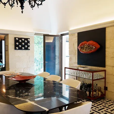 Casa 300mila Pensión 4*