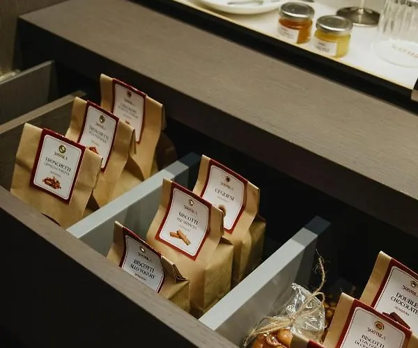 ゲストハウス Casa 300mila 4*