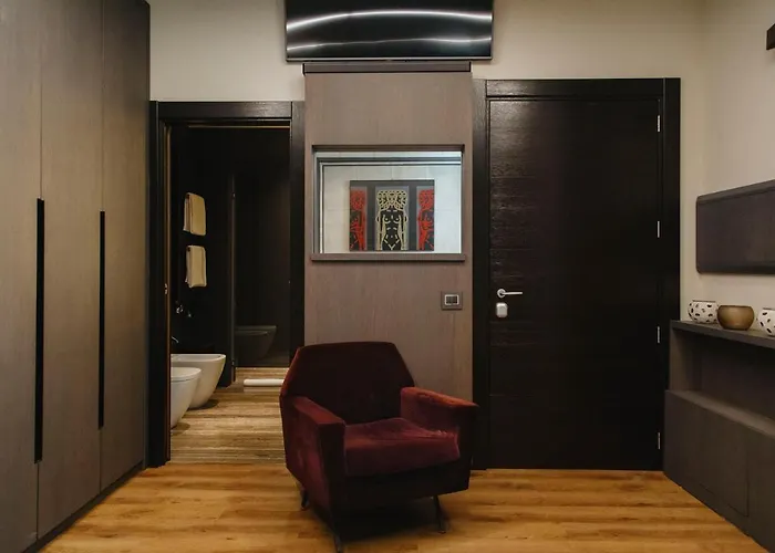 Casa 300mila 4* 莱切