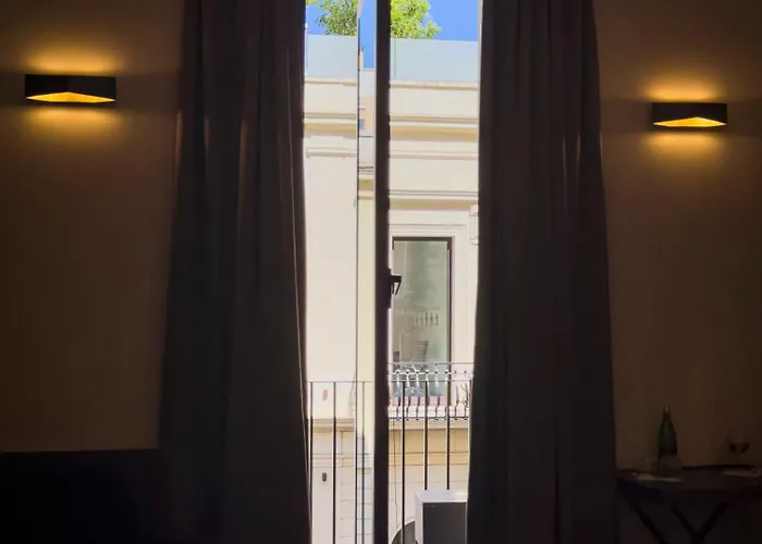 Casa 300mila ゲストハウス 4*