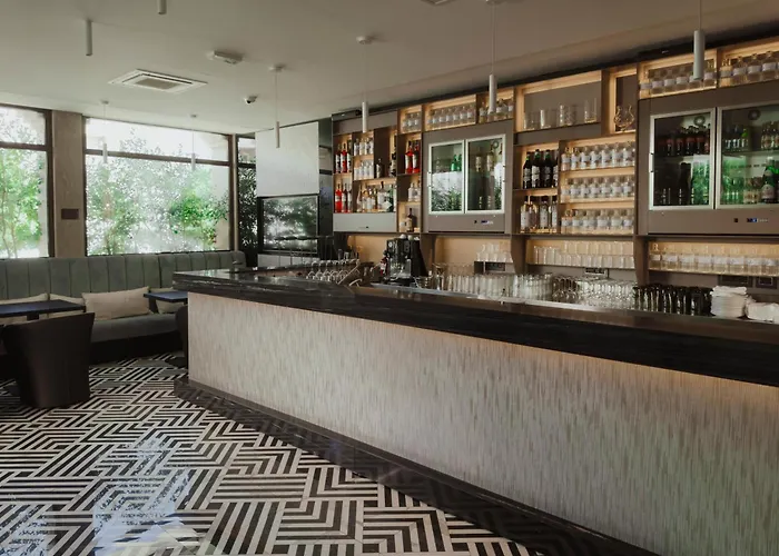 ゲストハウス Casa 300mila 4*