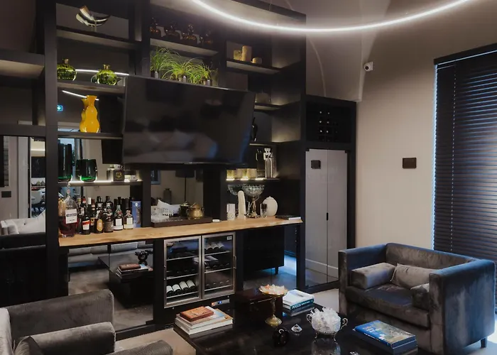 Casa 300mila ゲストハウス レッチェ