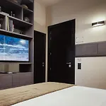 Casa 300mila Guest house