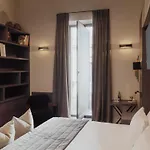Guest house Casa 300mila 4*