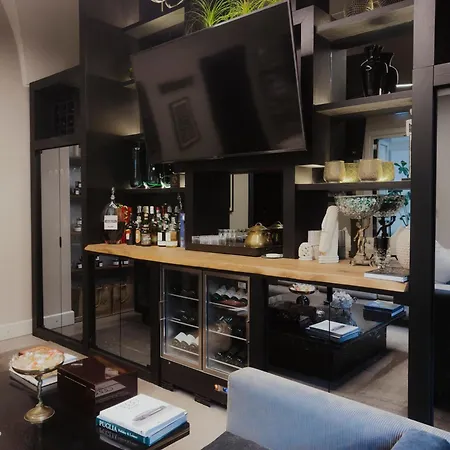 Casa 300mila 4* Lecce