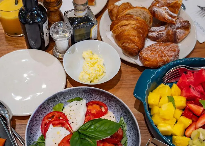 Casa 300mila Pensión 4*